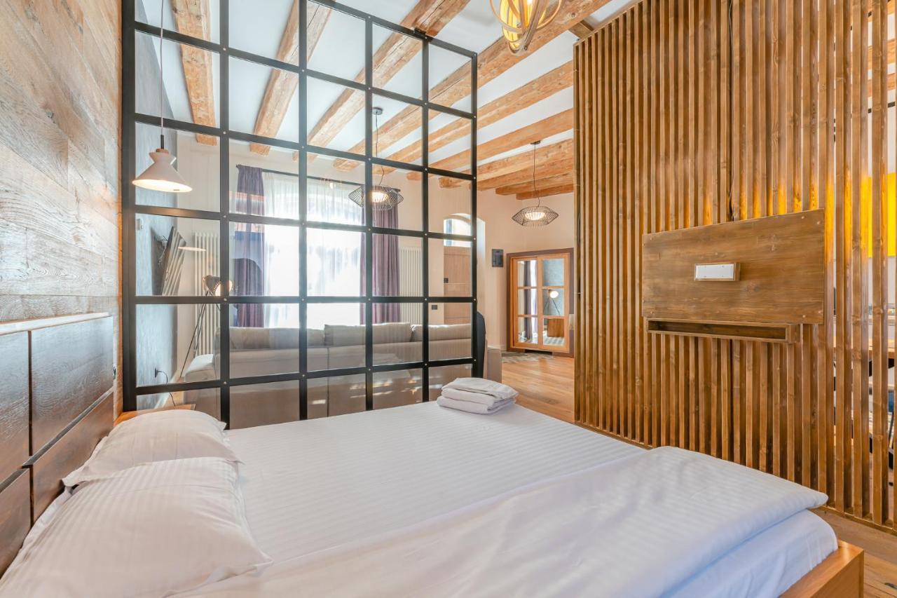 Premium Suites Postavarului Brassó Kültér fotó