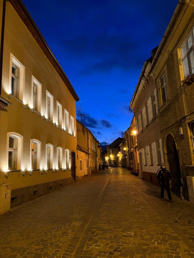 Premium Suites Postavarului Brassó Kültér fotó